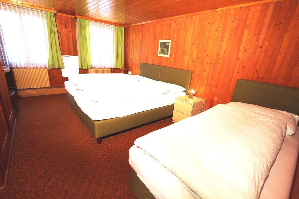 Hotel-Restaurant Alpina Innertkirchen Room photo