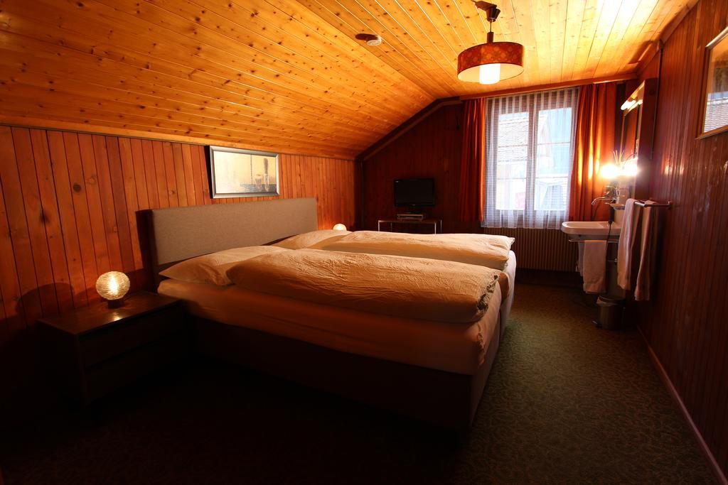 Hotel-Restaurant Alpina Innertkirchen Room photo